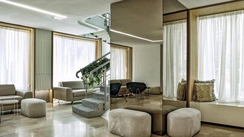 Complex Hotelier Steaua De Mare   Hotel Delfinul