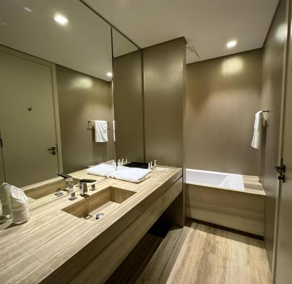 فندق برج داماك الرياض Damac Towers Riyadh