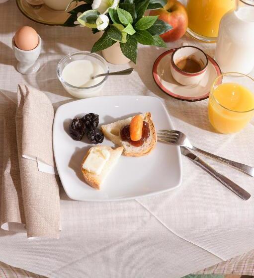 ホテル Agriturismo La Fonte