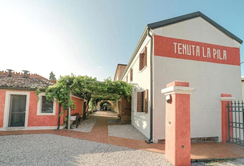 Отель Agriturismo Tenuta La Pila