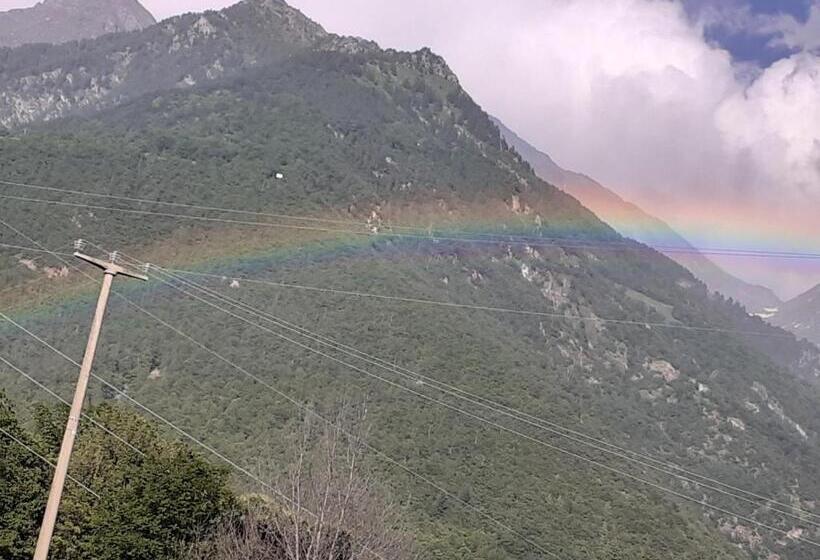 בית מלון כפרי Albergo Croce Bianca