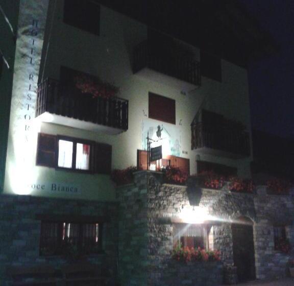 בית מלון כפרי Albergo Croce Bianca