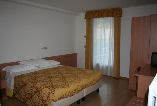 בית מלון כפרי Albergo Montecroce