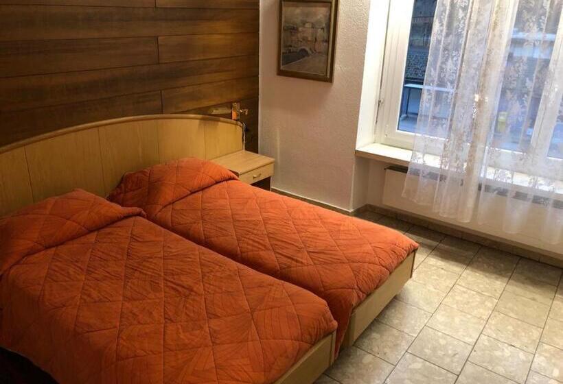 בית מלון כפרי Albergo Stazione