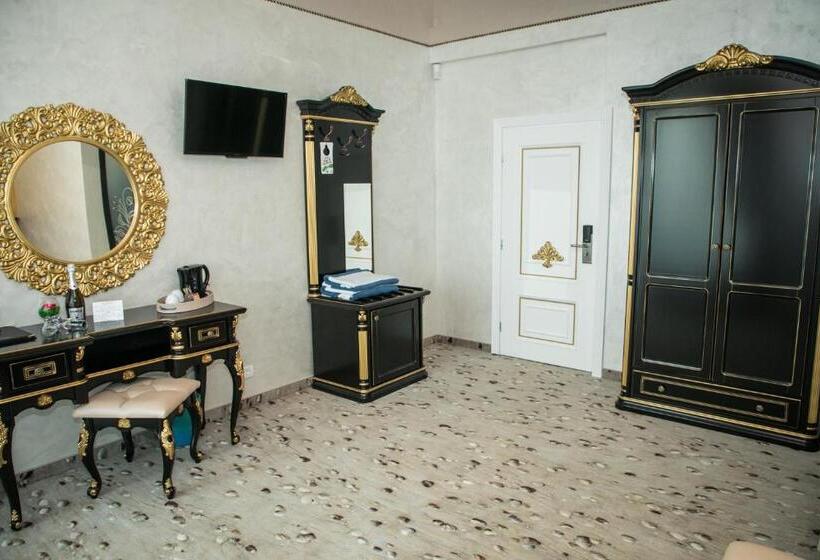 בית מלון כפרי Almar Lake View Boutique H