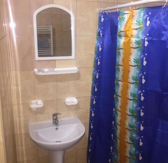 בית מלון כפרי At John S