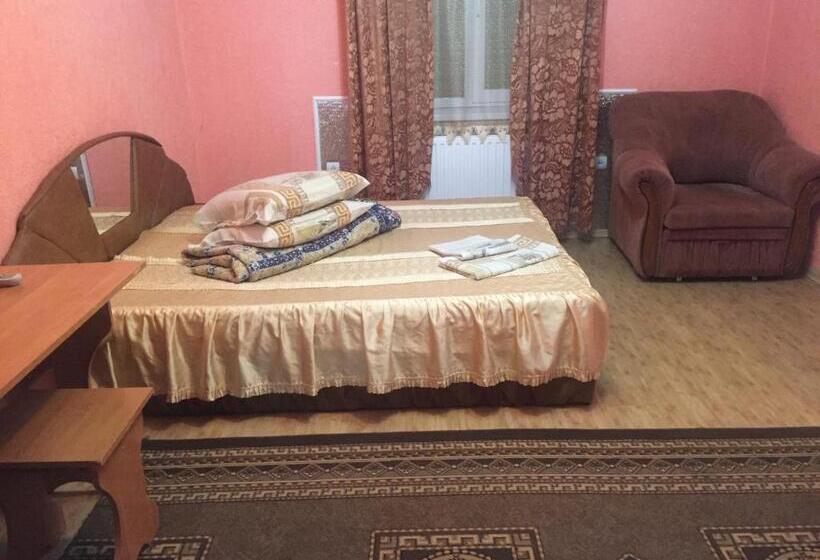 בית מלון כפרי At John S