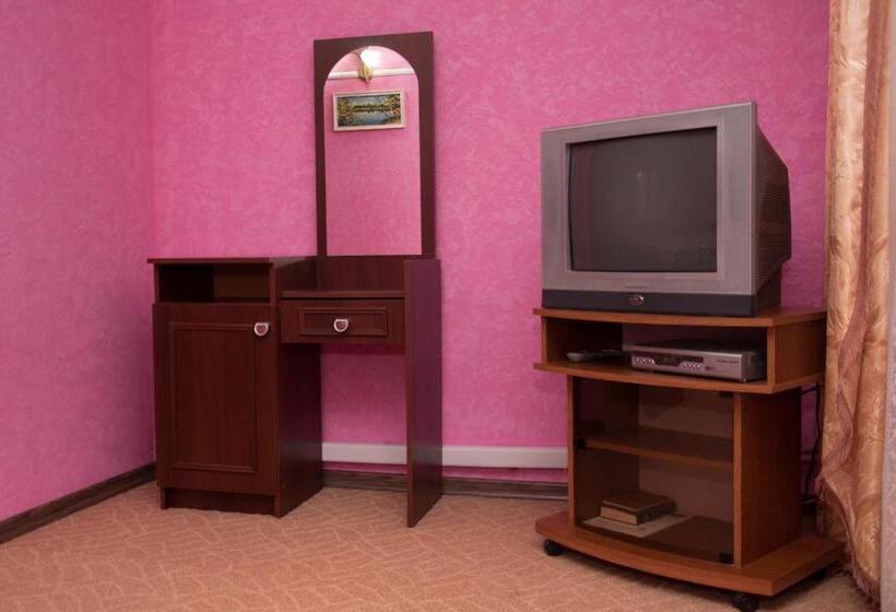 בית מלון כפרי At John S