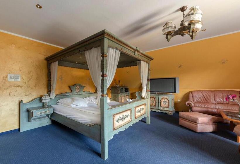 هتل Burger Veniše