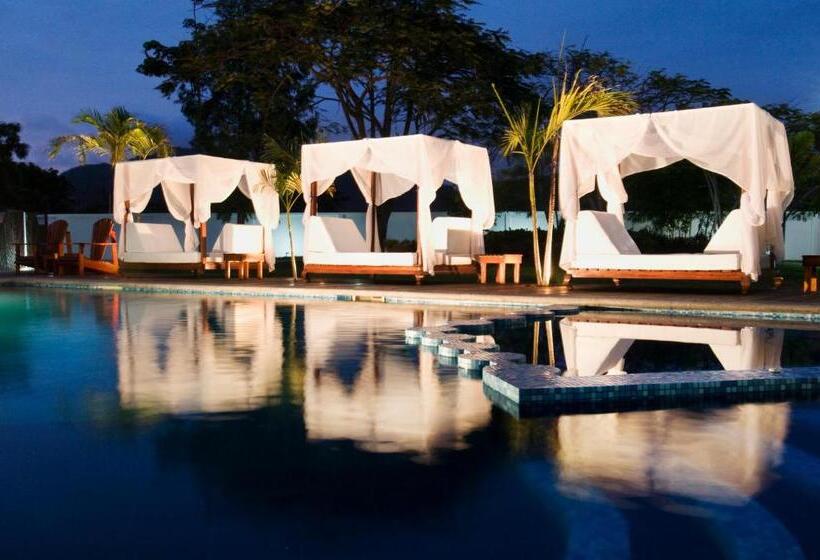 Отель Casa Ceibo