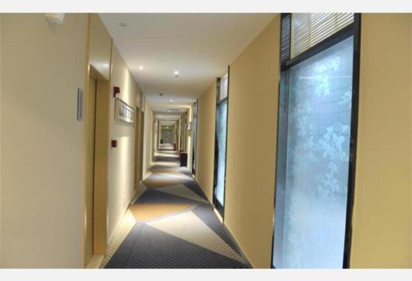 ホテル City Comfort Inn Wuhan Jinyinhu Garden Expo Park