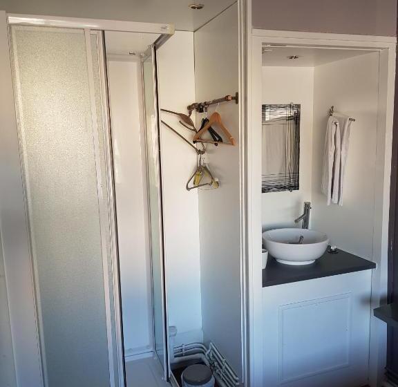 فندق Des Voyageurs