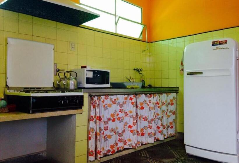 هتل Galicia Accomodation