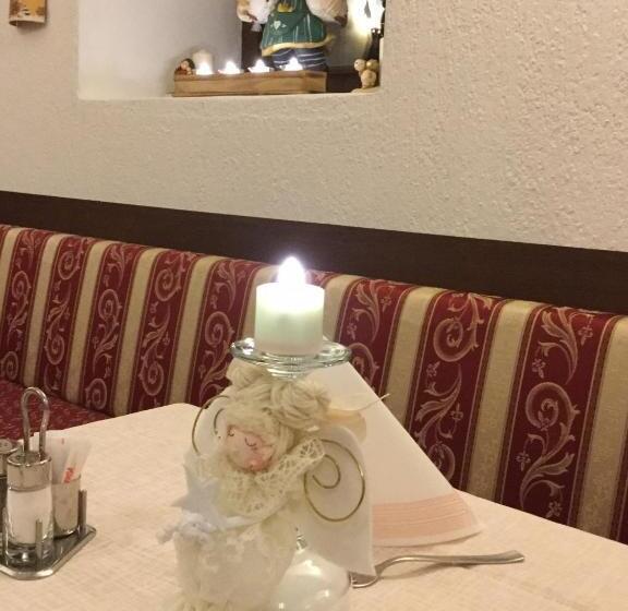 酒店 Garni Val Udai