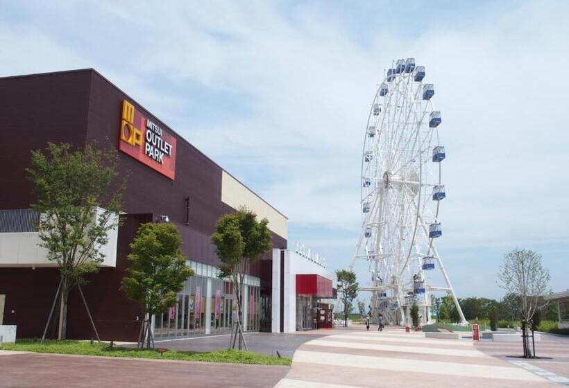 Отель H Seven Toyama