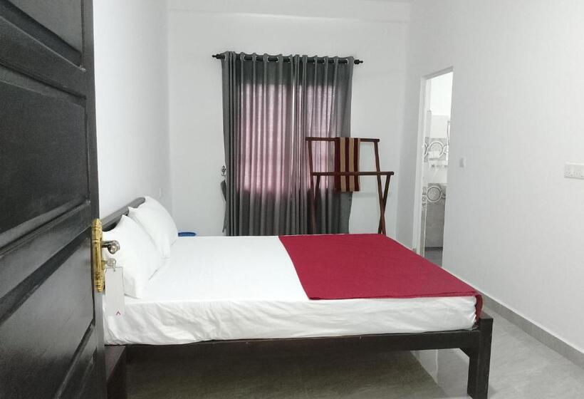 酒店 Laxsume Guest House Nilaveli