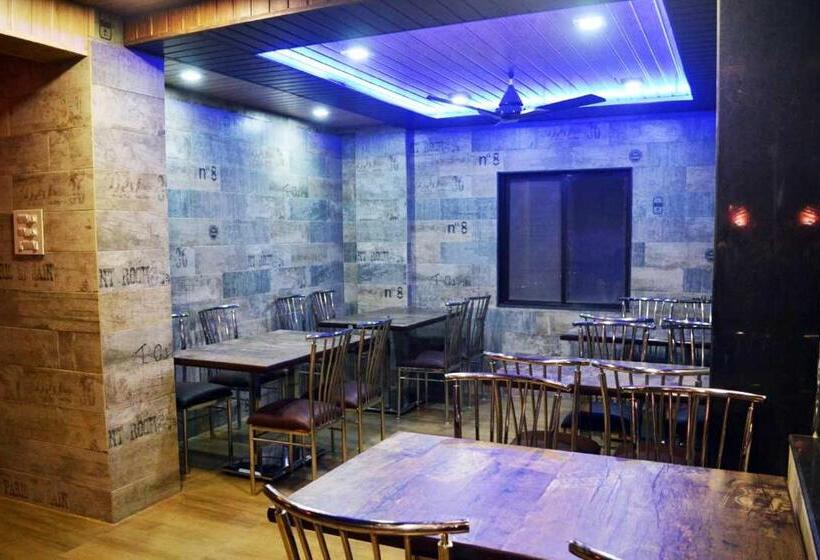 בית מלון כפרי Nirvana Inn