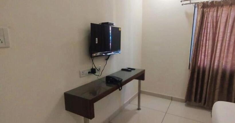 Hotel Oyo Flagship 9 Suits Luxury Rooms