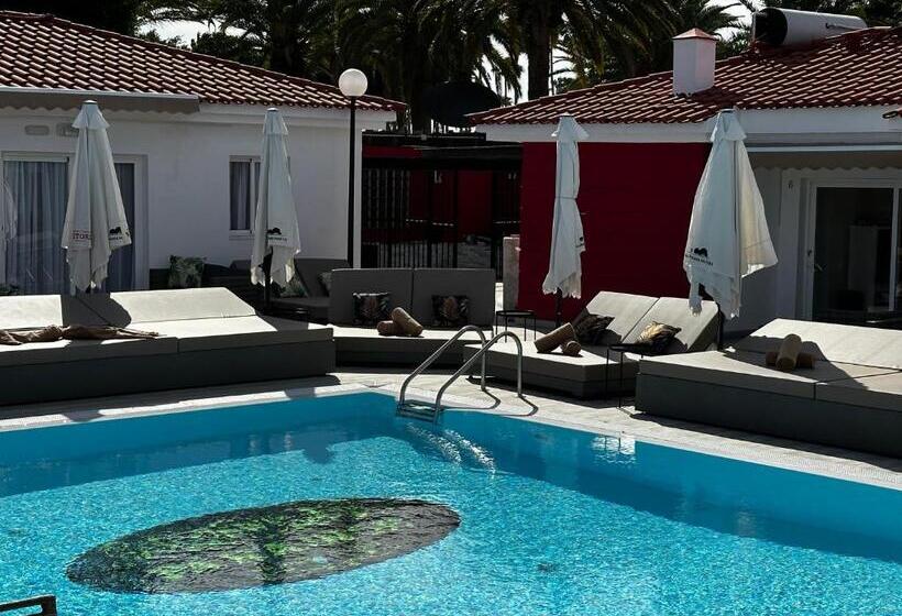 호텔 Paradise Resort Fkk Swinger & Nudist Couples Only