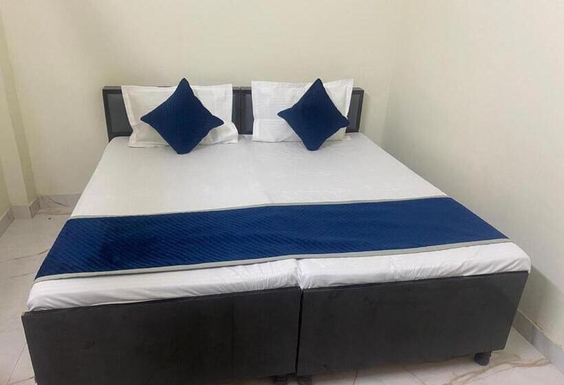 בית מלון כפרי Pradhan Stay Sohna