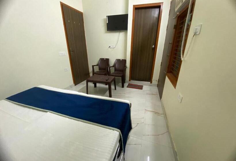 בית מלון כפרי Pradhan Stay Sohna