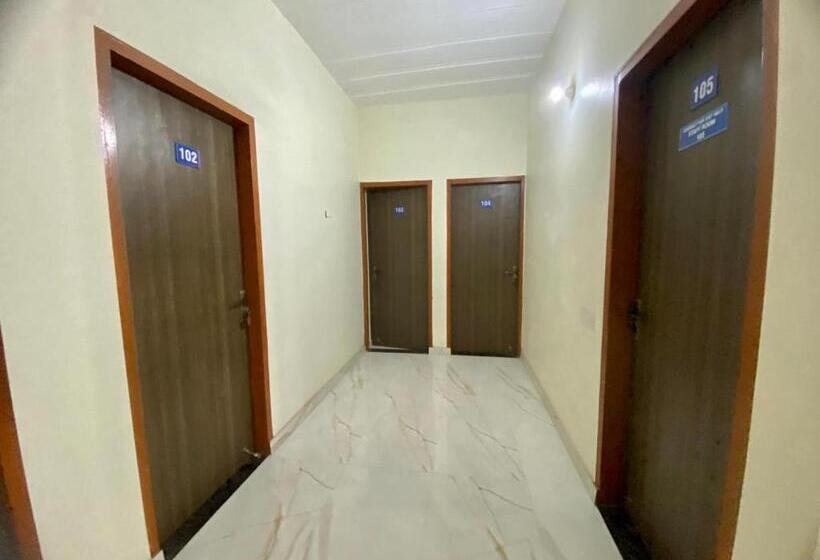 בית מלון כפרי Pradhan Stay Sohna