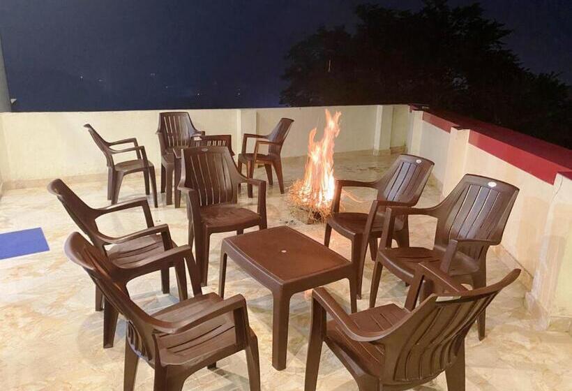 בית מלון כפרי Pradhan Stay Sohna