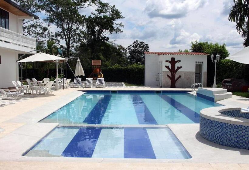 בית מלון כפרי Reina Victoria