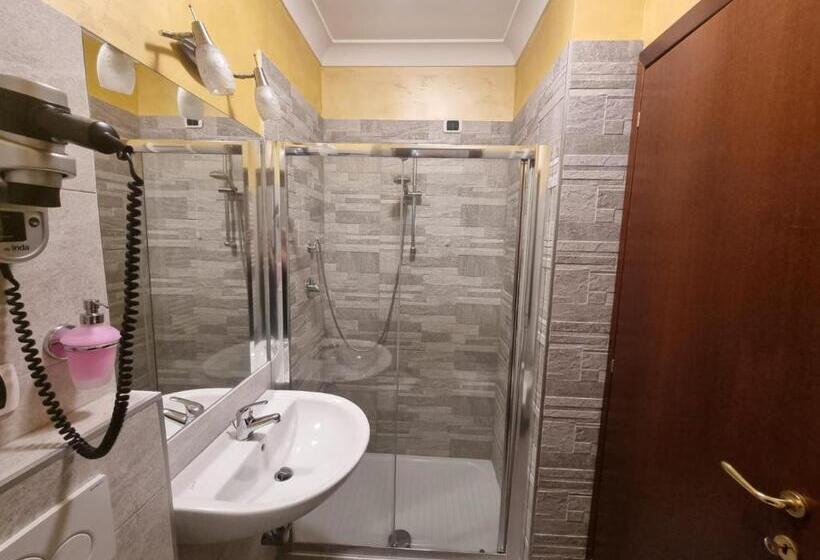 فندق Ristorante Da Valerio