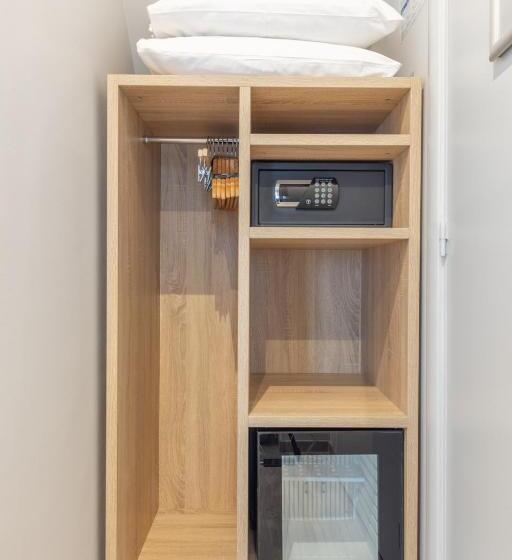 ホテル Saint Augustin