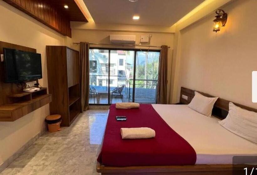 فندق Silver Sand Nagaon