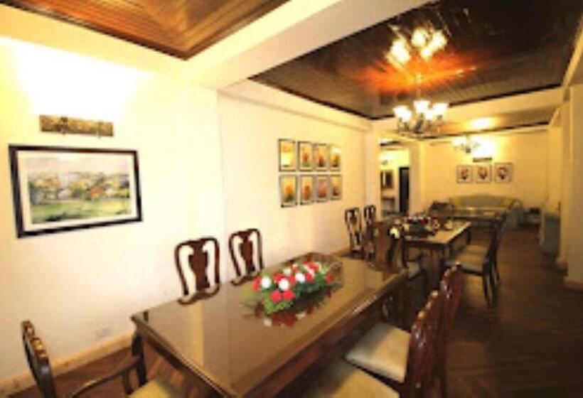 ホテル The Oaktree House In Shimla