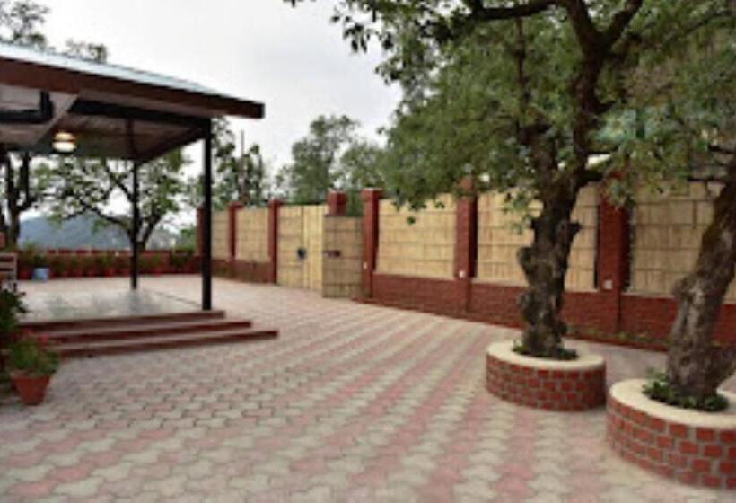 ホテル The Oaktree House In Shimla