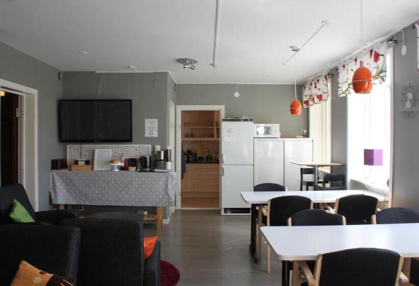 בית מלון כפרי Tre Stockar