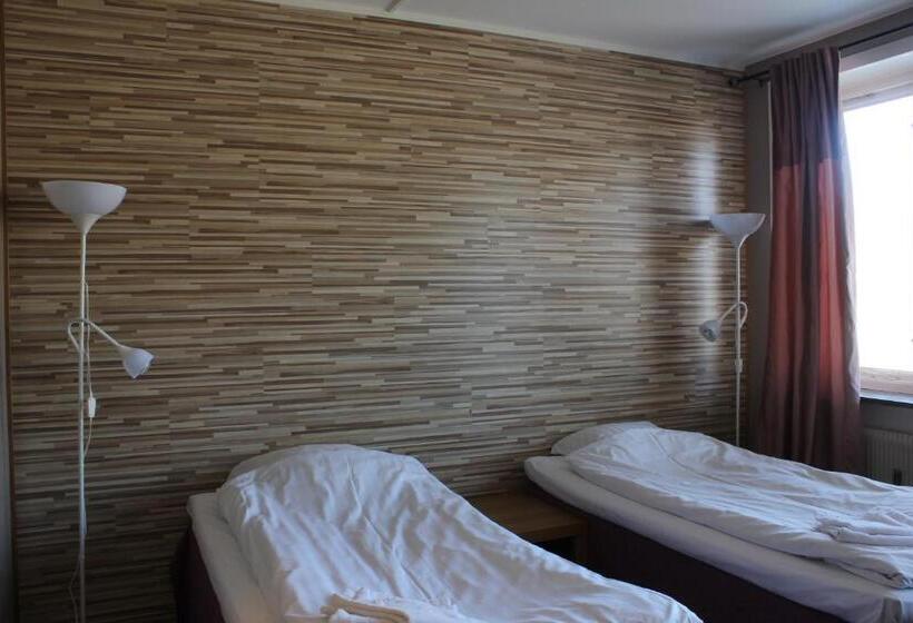 בית מלון כפרי Tre Stockar