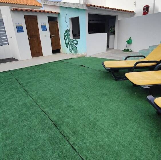 ホテル Villa Paraíso Da Caparica