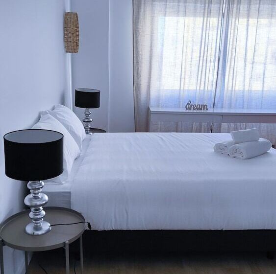 ホテル Villa Paraíso Da Caparica