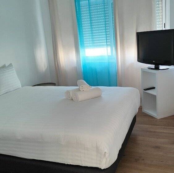 ホテル Villa Paraíso Da Caparica