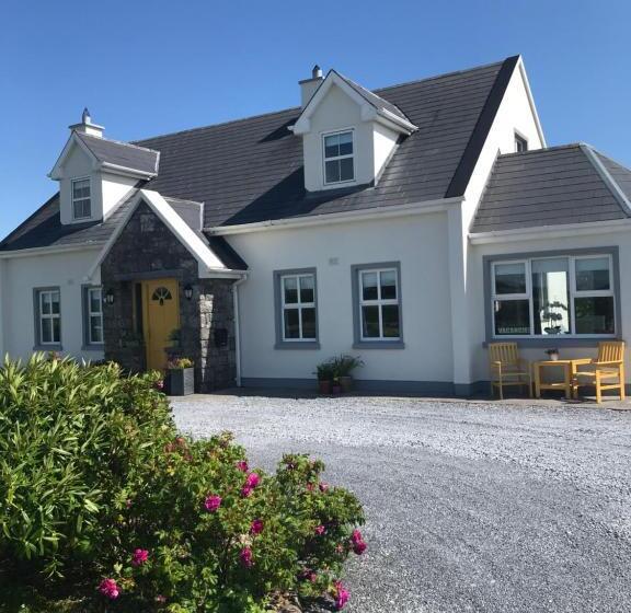 Knockaguilla House Bed & Breakfast