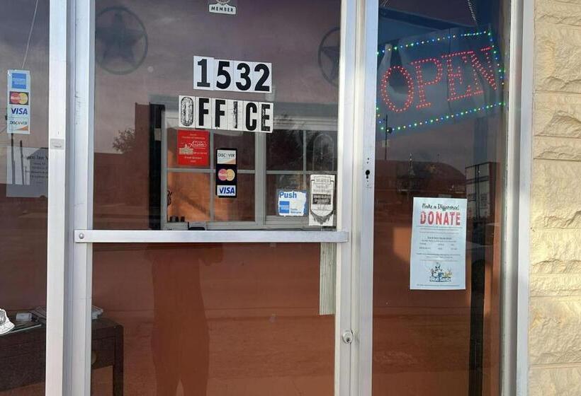 モーテル Anson Inn By Oyo