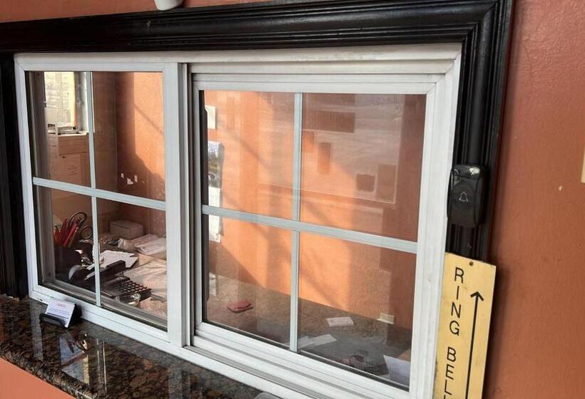 모텔 Anson Inn By Oyo