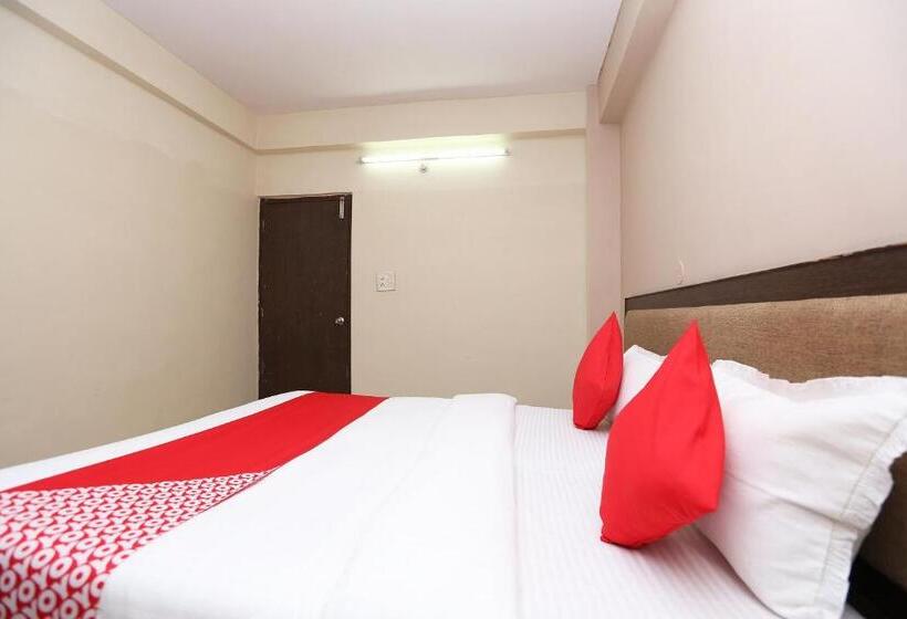 בית מלון כפרי Shri Krishna Junction