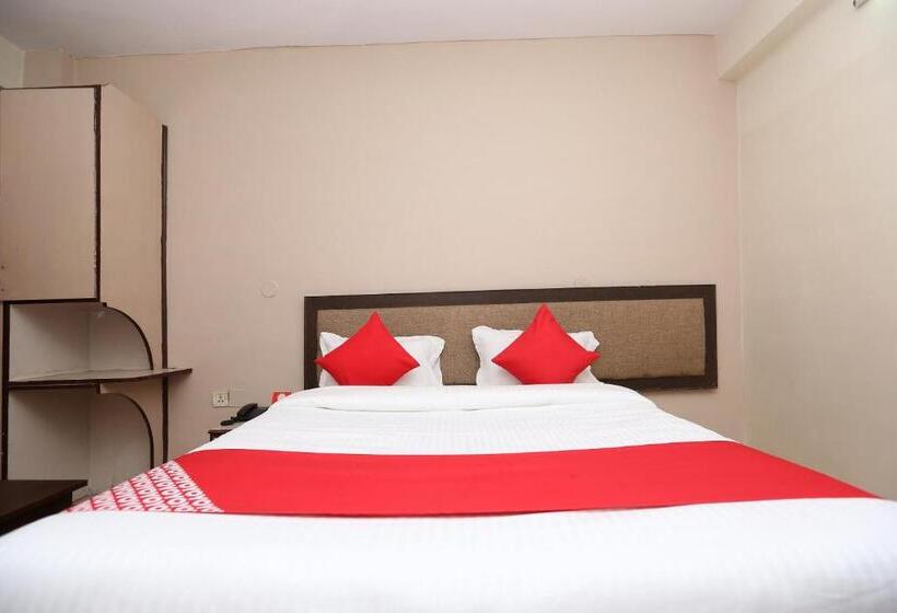 בית מלון כפרי Shri Krishna Junction