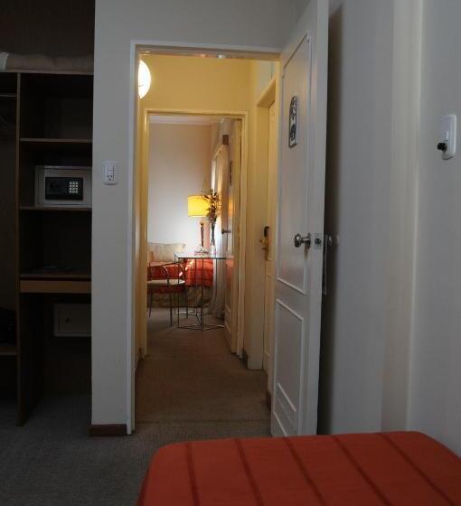 Parra Hotel & Suites