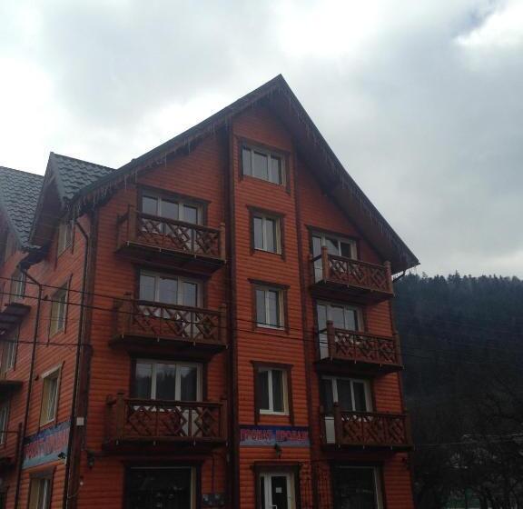 پانسیون гостинний двір стефані