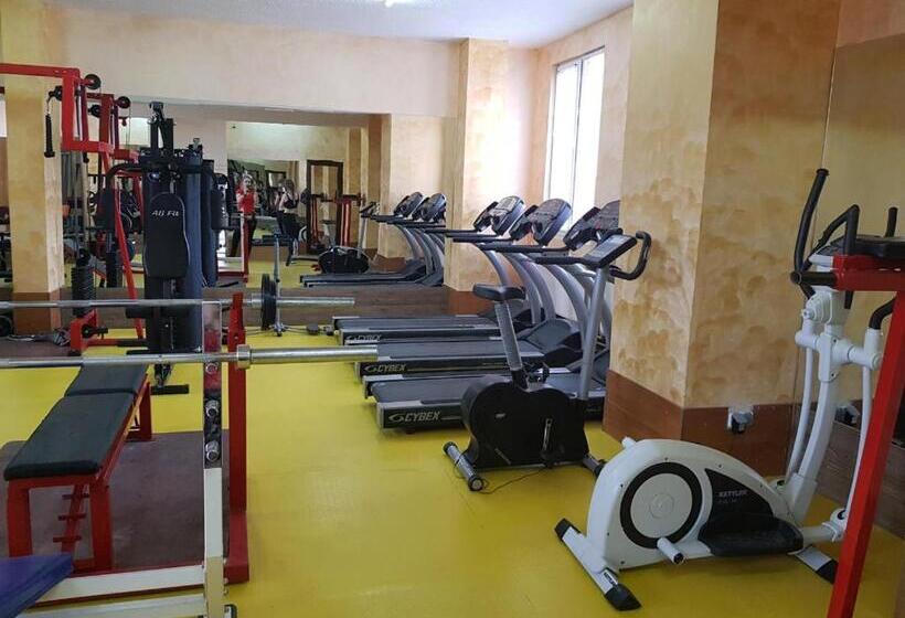 ペンション хотел свищов спа зона