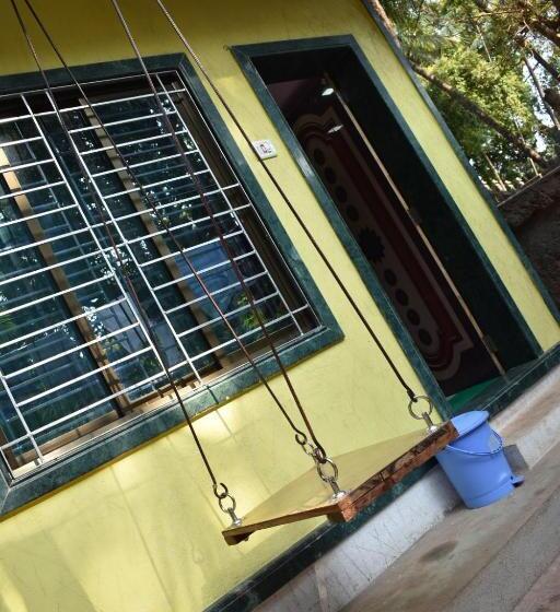 Pensjonat Adarsh Niwas