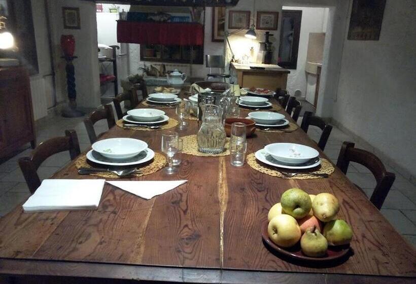 بنسيون Ca  Del Tajo