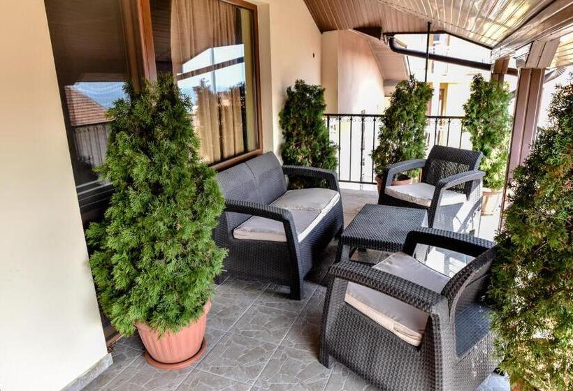 פנסיון Dimitur Jekov Guest House