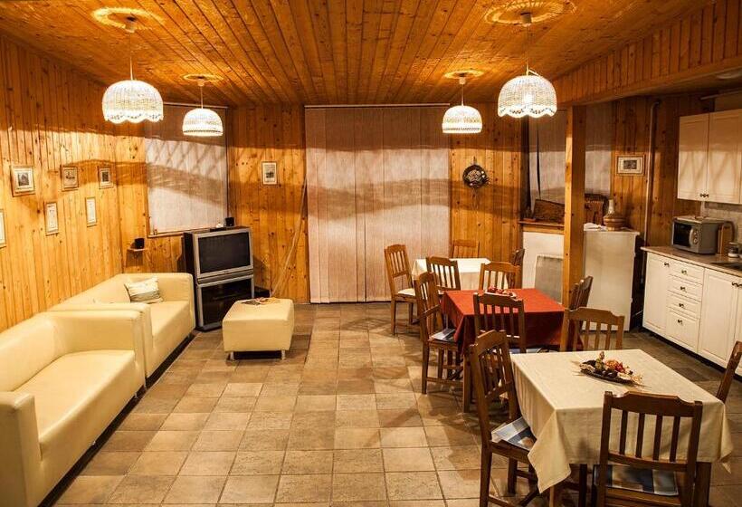 פנסיון Dunai Gyöngy Vendégház